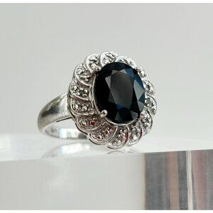 Floral Black Onyx Cubic Zirconia Vintage Sterling Silver Women's Ring - sz 7.75